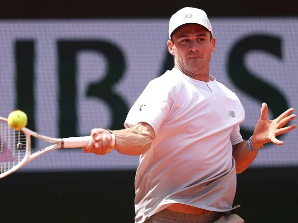 Hasil French Open: Tommy Paul Masuk Klub Eksklusif Berkat Kemenangan Impresif Ini