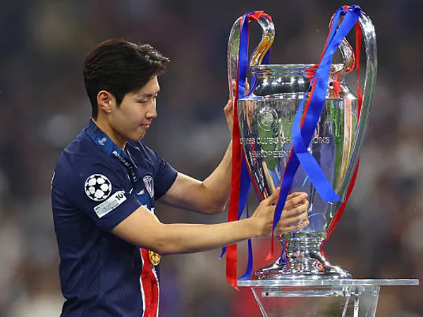 Lee Kang-in Ukir Sejarah Bersama PSG di Liga Champions