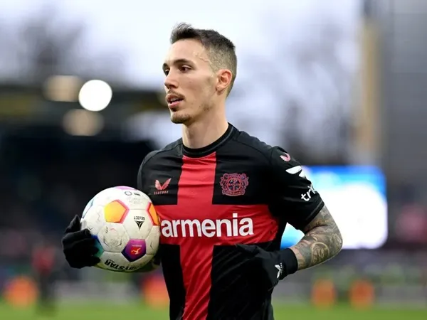 Alejandro Grimaldo Bocorkan Strategi Biasa Digunakan Xabi Alonso