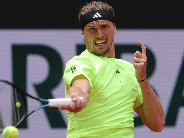 Hasil French Open: Lawan Mundur, Alexander Zverev Kembali Ke Perempatfinal