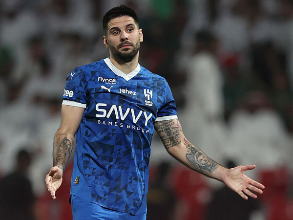 Kejutan! MU Pertimbangkan Rekrut Aleksandar Mitrovic