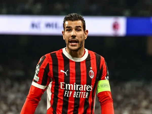 Cari Bek Kiri, Atletico Madrid Incar Bintang AC Milan