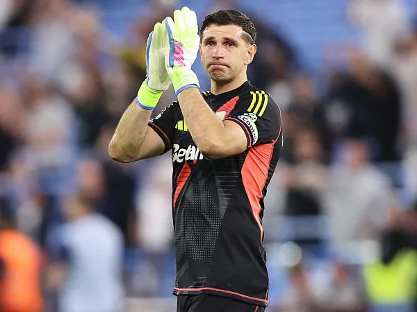 Emiliano Martinez.