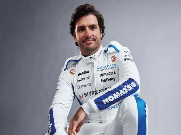 Carlos Sainz Siap Jadikan Williams Sebagai Papan Atas