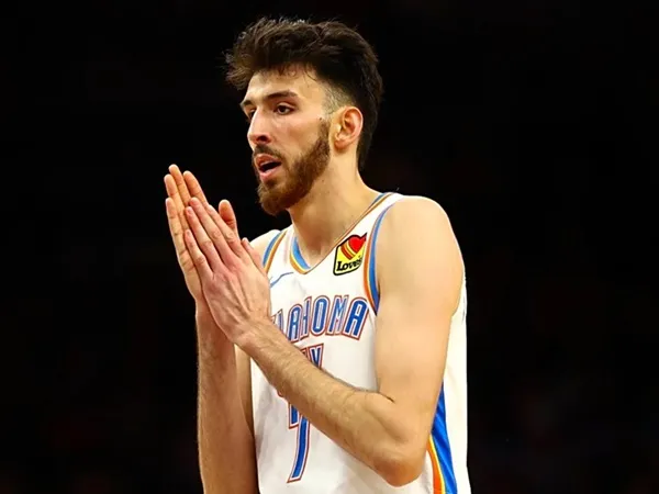 Chet Holmgren Memuji Peran Penting Alex Caruso