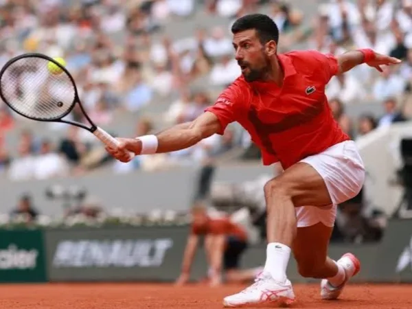 Hasil French Open: Novak Djokovic Tak Biarkan Alexander Zverev Menuju Semifinal