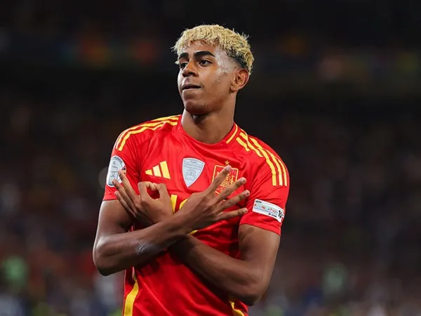 Lamine Yamal Buktikan Layak Menangkan Ballon d'Or