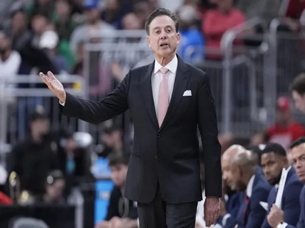 Rick Pitino Tidak Tertarik untuk Melatih Knicks Lagi
