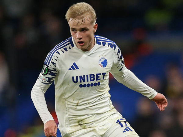 Tottenham Ikut Buru Wonderkid Denmark Victor Froholdt