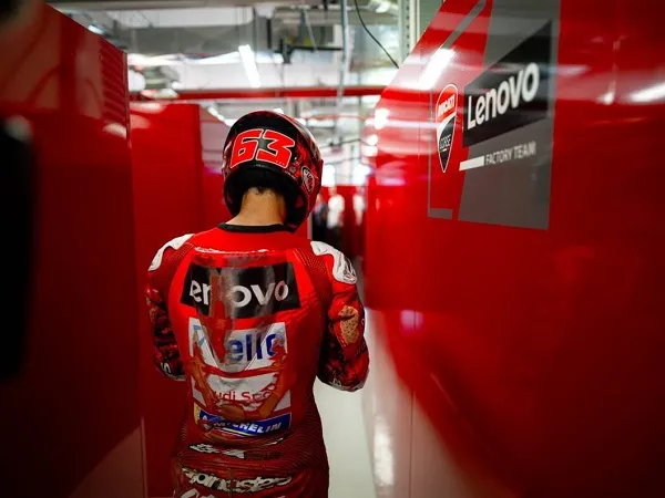 Francesco Bagnaia bentah isu ingin tinggalkan Ducati.