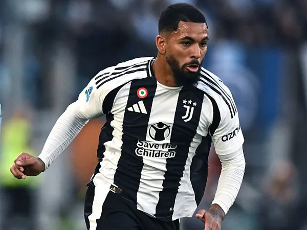 Douglas Luiz.