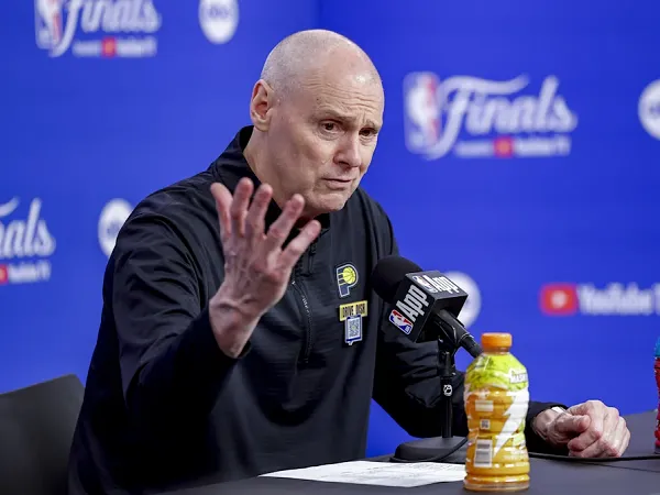 Rick Carlisle Lega Wasit Lebih Jeli di NBA Finals 2025