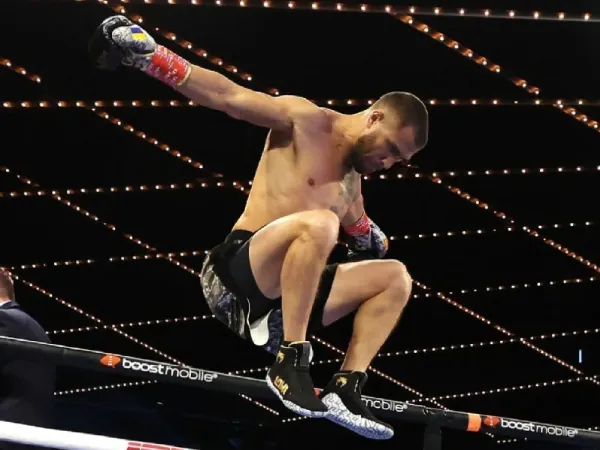 Inilah Yang Membedakan Vasiliy Lomachenko Dari Petinju Lainnya