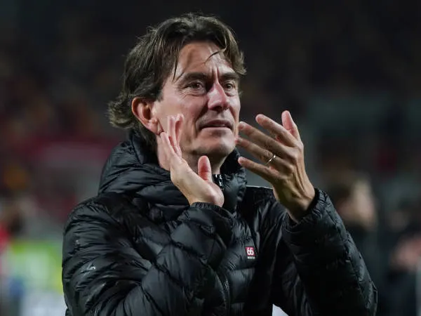 Ange Postecoglou Lengser, Kursi Panas Tottenham Kini Milik Thomas Frank