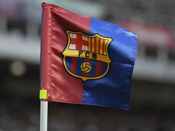 Penggemar Dikejutkan dengan Bocornya Jersey Baru Barcelona di Medsos