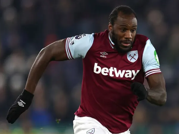 Michail Antonio.