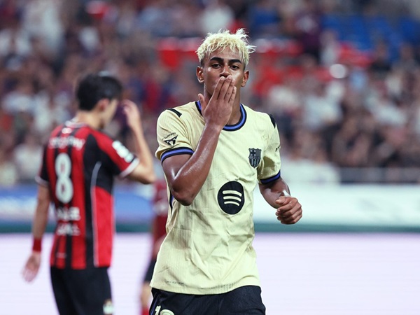 Lamine Yamal Bangga Cetak Gol dengan Gunakan Nomor 10