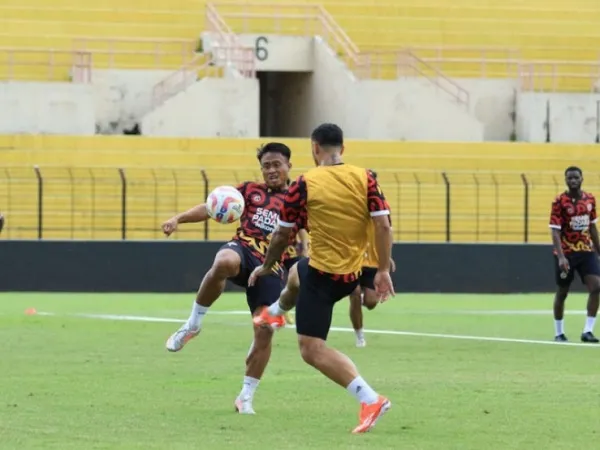 Semen Padang FC Bakal Jadi Tim Musafir, Eduardo Almeida Ungkap Hal Ini