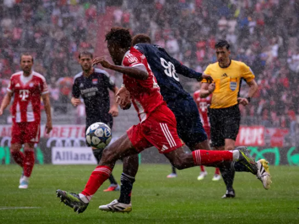 Vincent Kompany Sesalkan Keputusan Coman Tinggalkan Bayern Munich