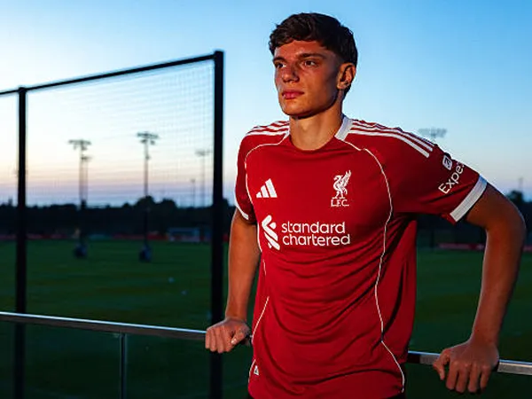 Giovanni Leoni Siap Jalani Latihan Perdana Bersama Liverpool