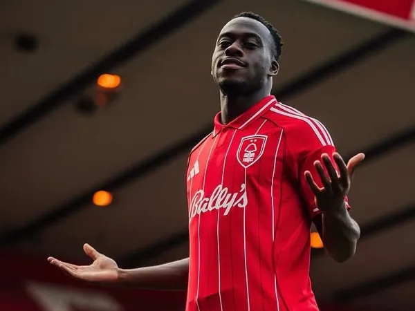 Nottingham Forest Resmi Datangkan Arnaud Kalimuendo