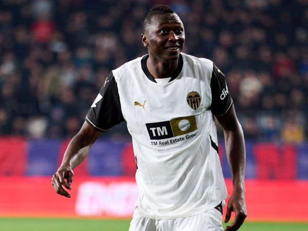 Girona dan Valencia Bersaing Dapatkan Umar Sadiq