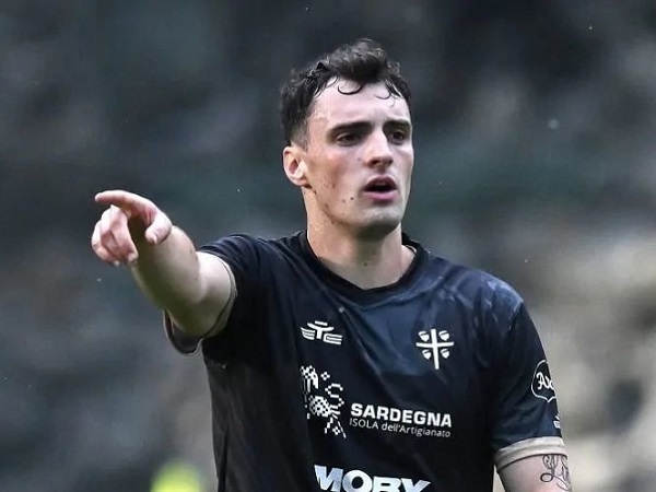 Bologna Telah Menyelesaikan Transfer Nadir Zortea dari Cagliari