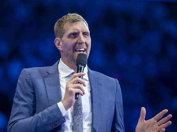 Dirk Nowitzki Tak Akan Lupakan Momen Trade Luka Doncic