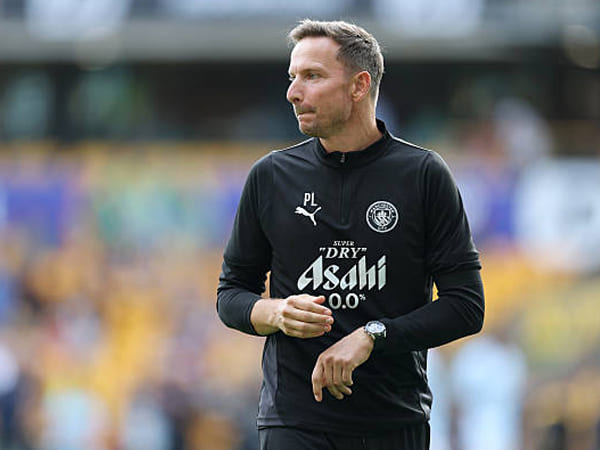 Pep Lijnders Bebas Lakukan Apa yang Ia Yakini di Manchester City