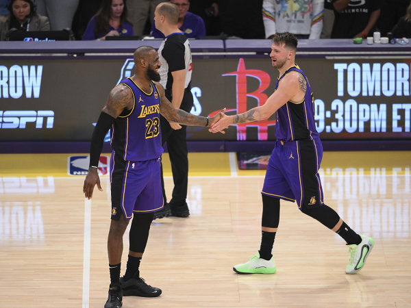 Steve Nash Puji Pengorbanan Besar Dari LeBron James