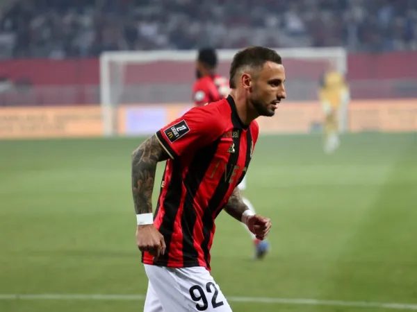 Jonathan Clauss (Sumber: Luke Entwistle)