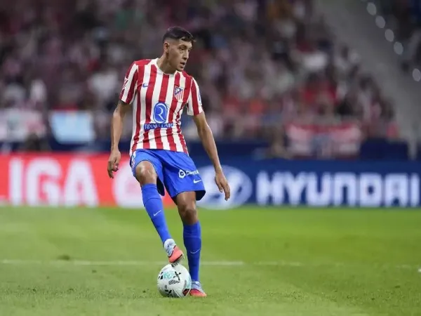 Atletico Madrid Bahas Penjualan Molina ke Klub Premier League