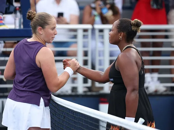 Jelena Ostapenko Unggah Permintaan Maaf Terkait Kontroversi Rasisme