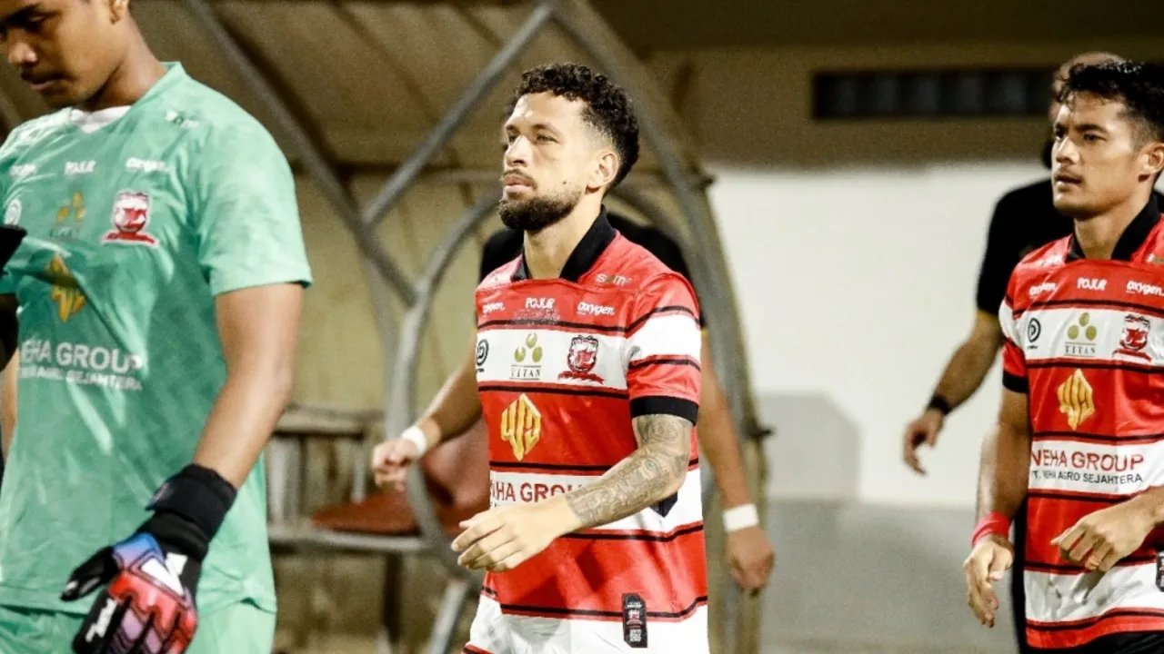 Gelandang Madura United, Iran Junior harus absen lama akibat cedera/foto dok ILeague