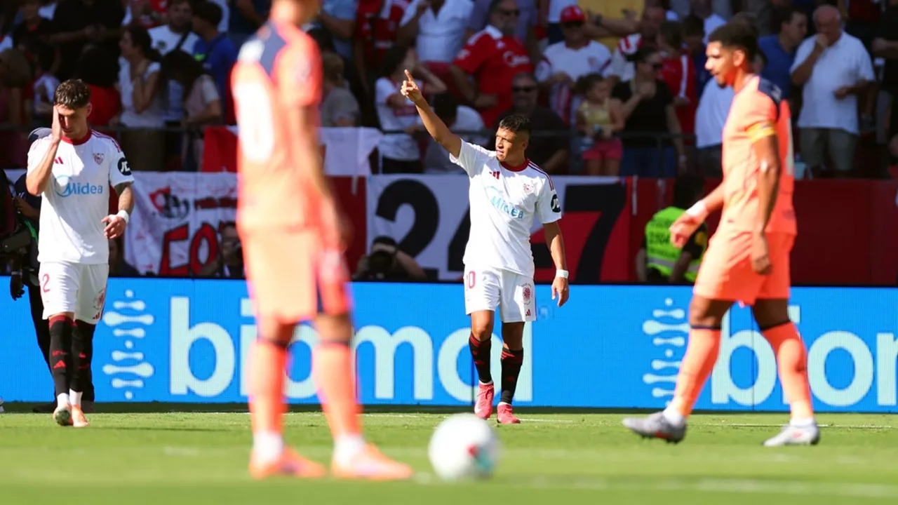 Alexis Sanchez Ungkap Alasan Lakukan Selebrasi Lawan Barcelona