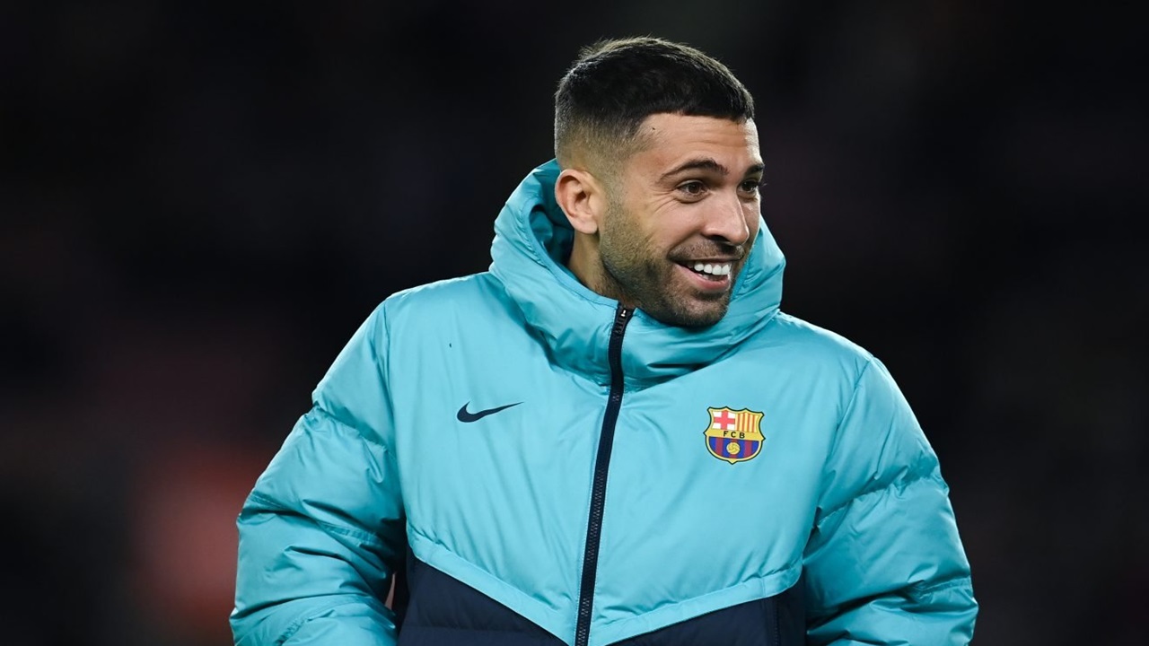 Jordi Alba Kini Mengikuti Jejak Sergio Busquets