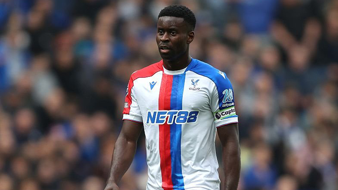 Marc Guehi Diprediksi Bakal Lanjutkan Karier di Luar Inggris