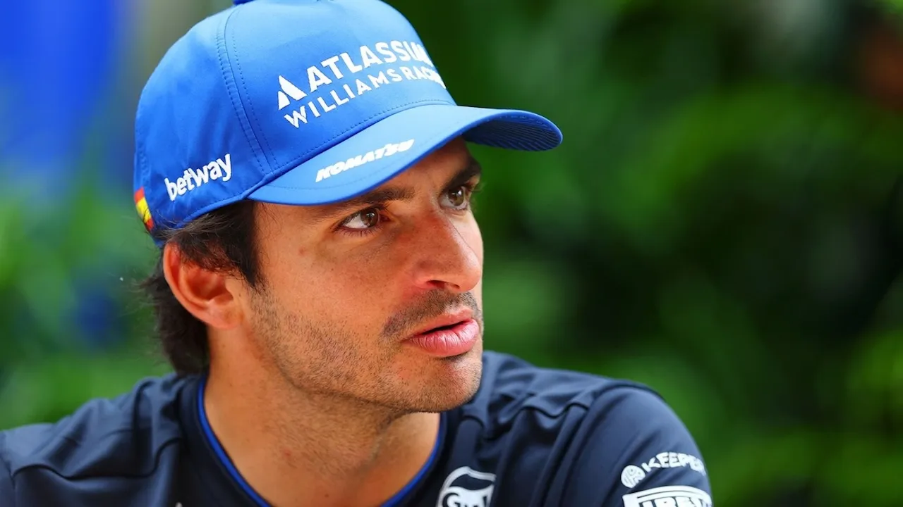 Carlos Sainz Sindir Tayangan F1 yang Terlalu Fokus pada Kekasih Pebalap