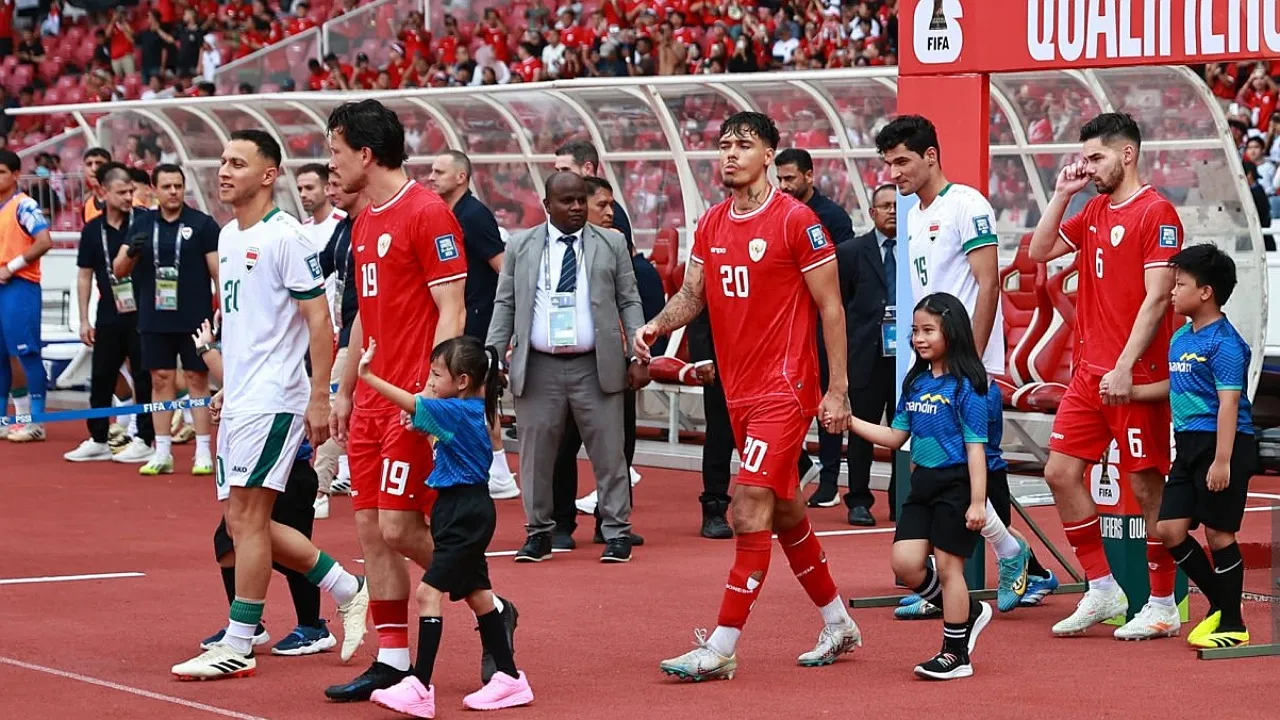 Indonesia memiliki catatan kurang bagus melawan Irak. (Foto: Robertus Pudyanto/Getty Images)