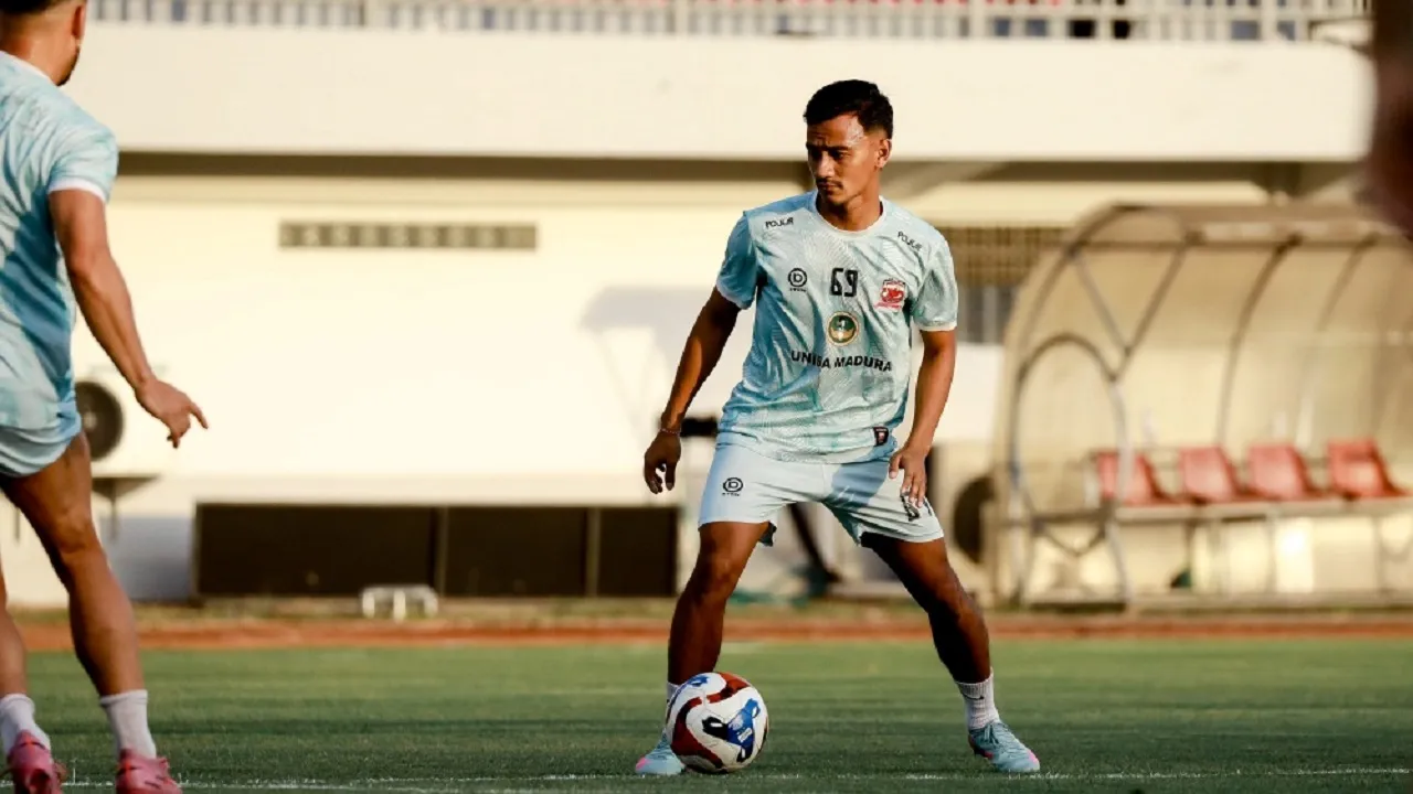 Pemain asli Sumenep, Make Aldo Maulidino incar menit bermain di Madura United/foto dok ILeague