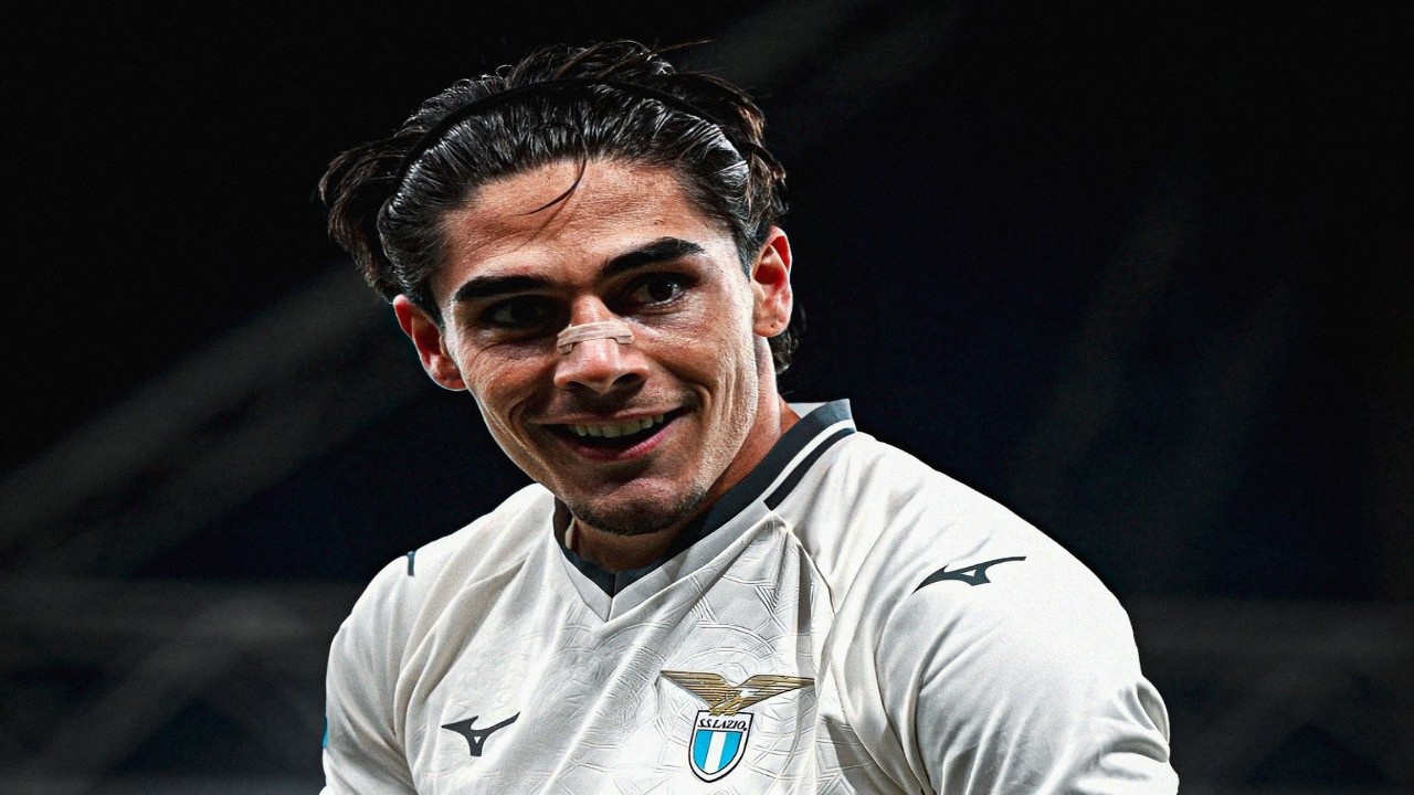 Sarri Soroti Penampilan Dua Bintang Lazio Yang Berkebalikan