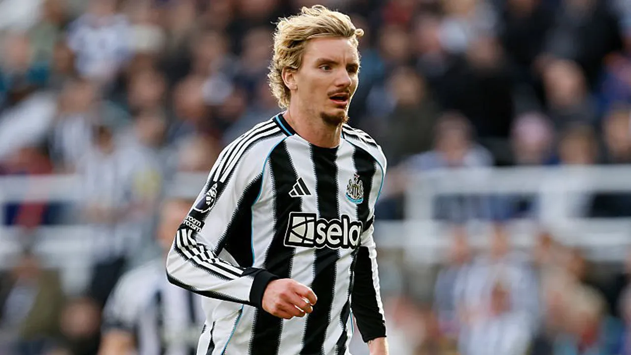 Usai Dikritik, Nick Woltemade Balas dengan Aksi Kelas