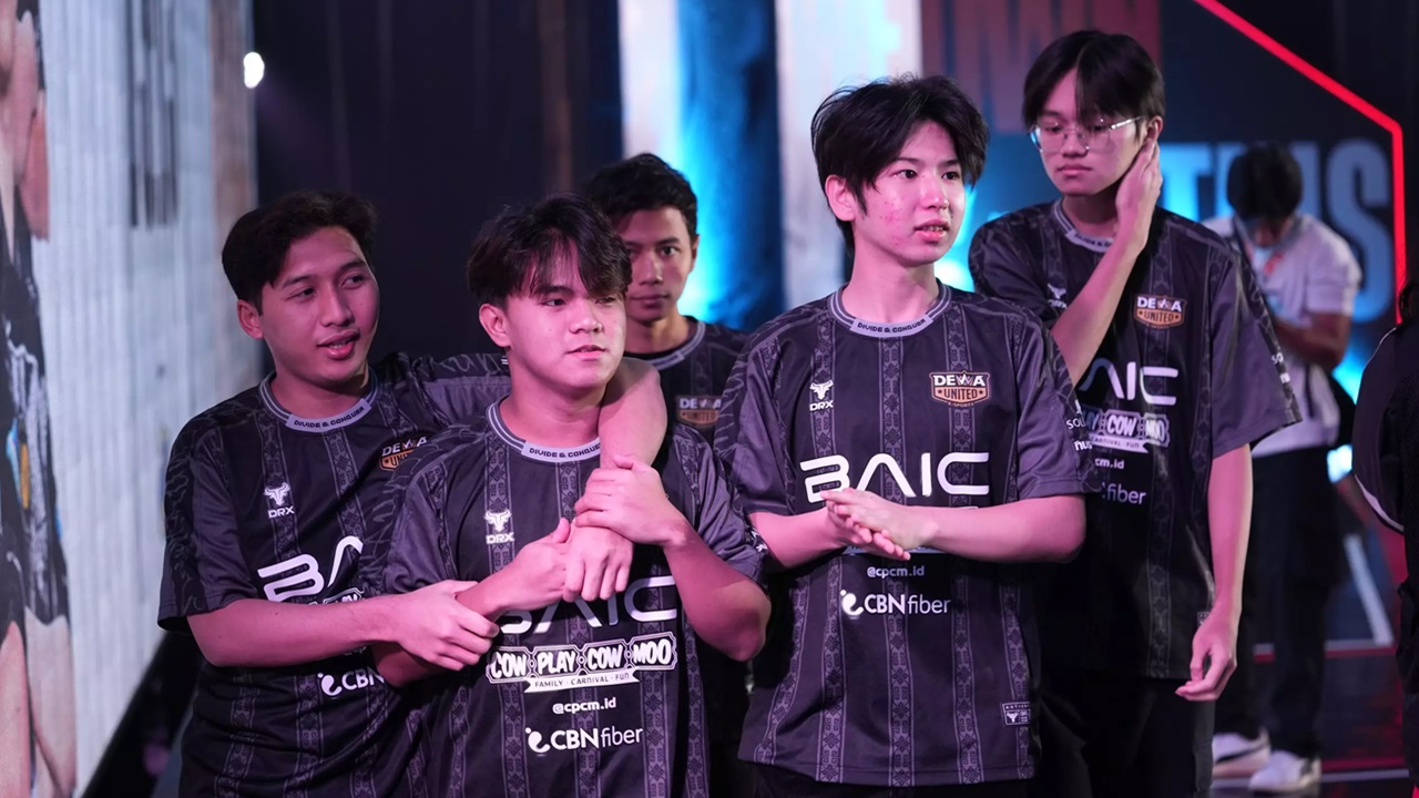 Dewa United Esports Tertunda Amankan Playoff MPL ID Usai Dikalahkan RRQ