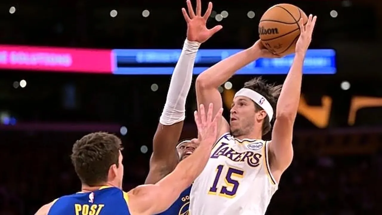 Lakers Raih Kemenangan Pertama Usai Revans ke Warriors