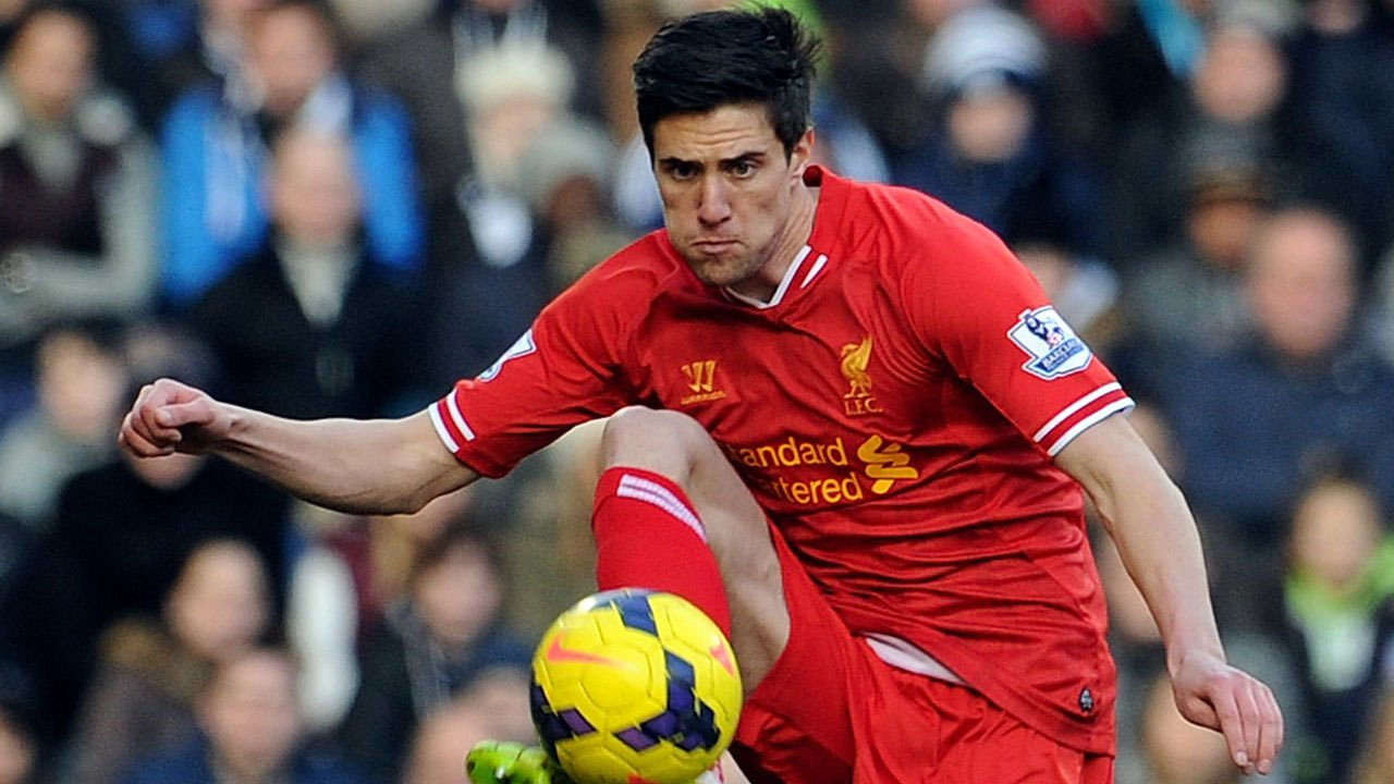 Mantan Bek Liverpool, Martin Kelly Putuskan Gantung Sepatu