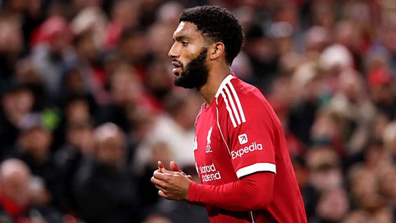 Minat Klub Lain Meningkat, Joe Gomez Tinggalkan Liverpool Pada Januari?