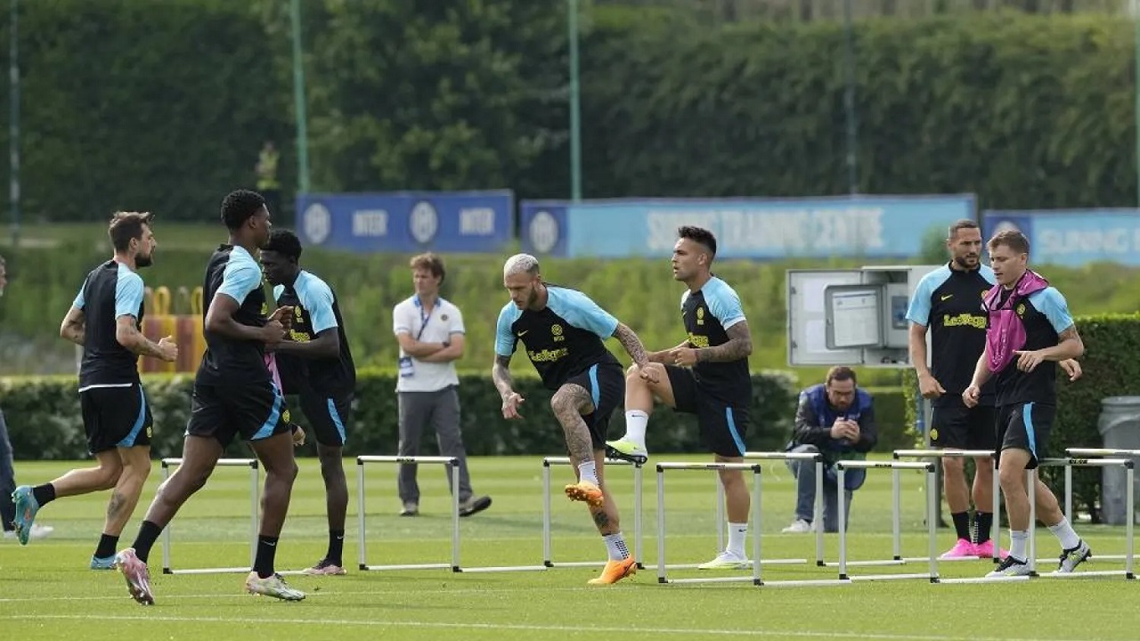 Jelang Lawan AS Roma, Lima Bintang Inter Milan Kembali ke Appiano Gentile