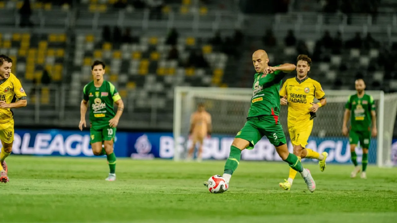 Pemain bertahan Persebaya Surabaya, Risto Mitrevski/foto dok Persebaya Surabaya