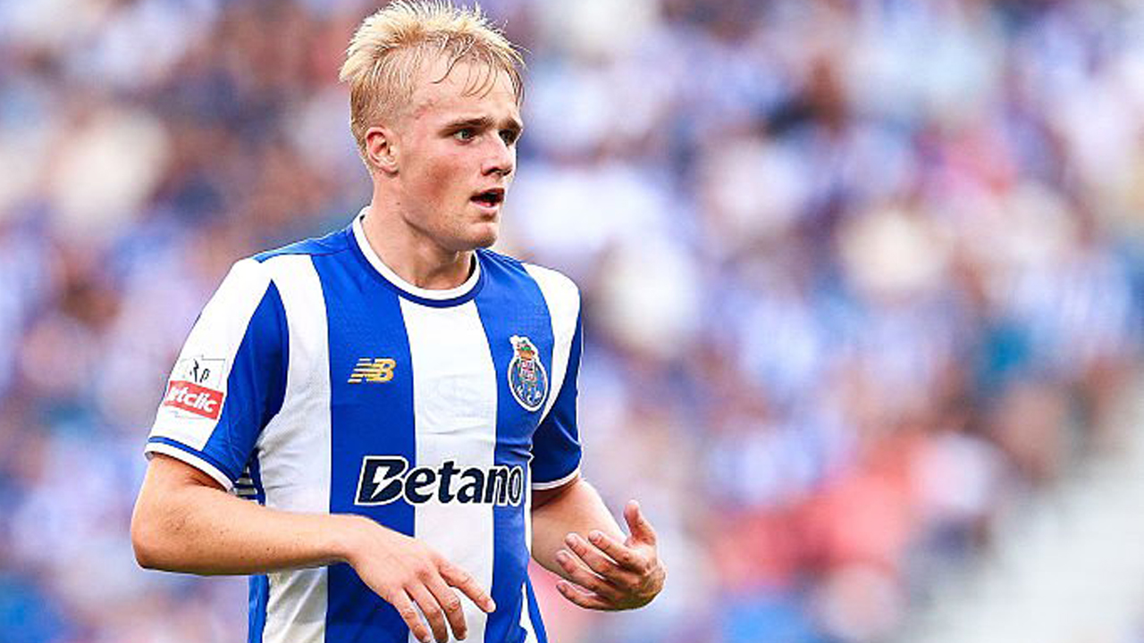 Victor Froholdt Jadi Rebutan Manchester United dan Tottenham