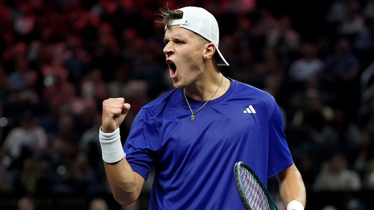 Awali Turnamen Di Basel, Jakub Mensik Susah Payah Hindari Kekalahan